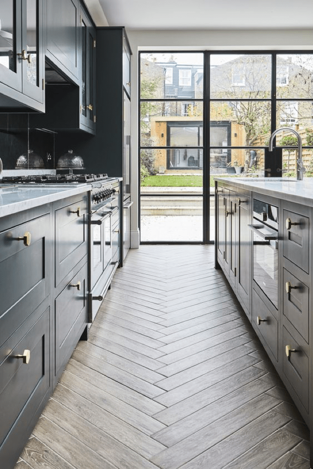 Timeless hardwood floor in Kitchen